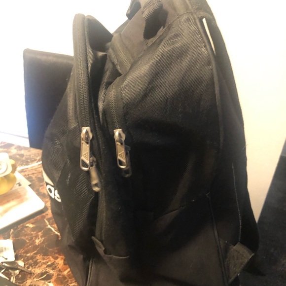 Adidas 028685 Large Black White Backpack Size 17”x12”x9” - Picture 5 of 15